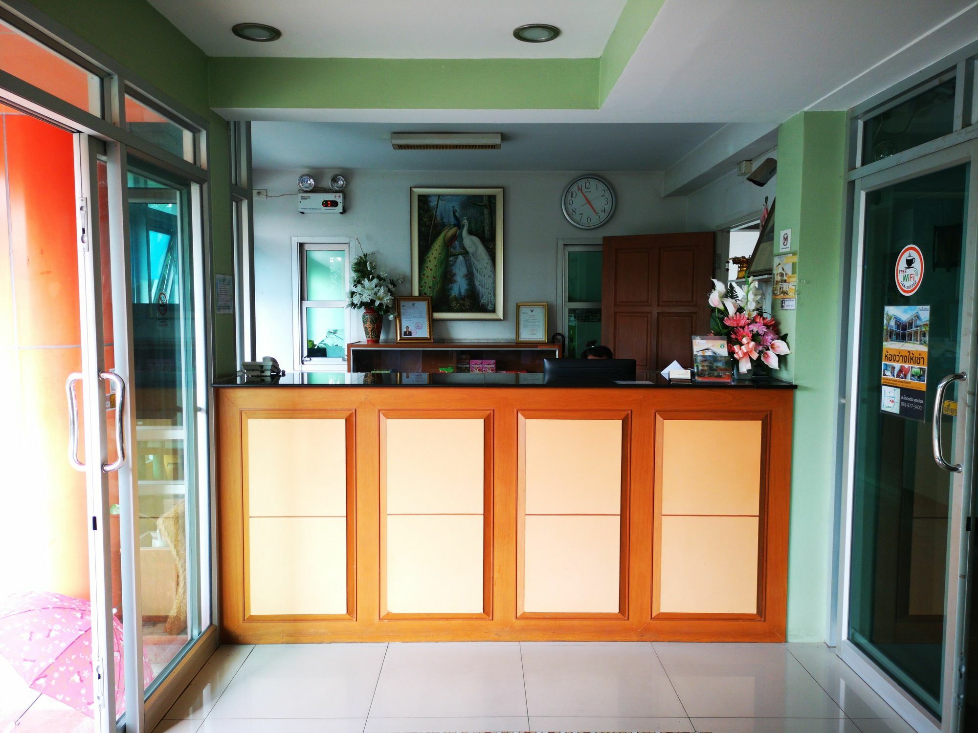 100 House Hotel ناخون راتشاسيما المظهر الخارجي الصورة